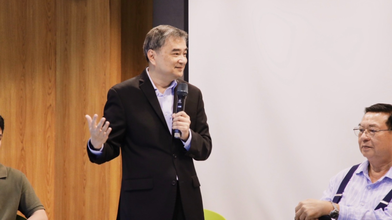 “อภิสิทธิ์” ย้ำ ค้านกาสิโน-พนันออนไลน์ ชี้ไทยได้ไม่คุ้มเสีย แถมเป็นที่ฟอกเงิน