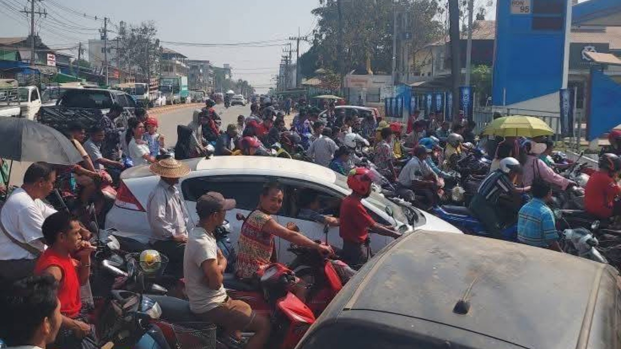 .ชาวเมียวดี ไม่เกี่ยวแก๊งคอลเซ็นเตอร์ เดือดร้อน น้ำมันเริ่มขาดแคลน.