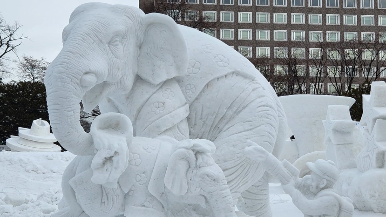 ทีมแกะสลักน้ำแข็งไทย คว้าที่ 2 ในงาน International Snow Sculpture ครั้งที่ 49 ประเทศญี่ปุ่น