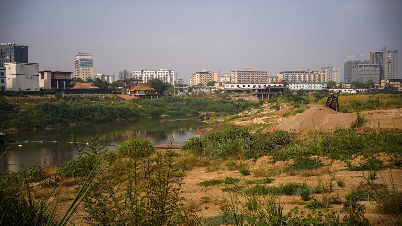 ลาวลดจ่ายไฟฟ้าให้ “ท่าขี้เหล็ก” จาก 30 เมกะวัตต์ เหลือ 13 เมกะวัตต์