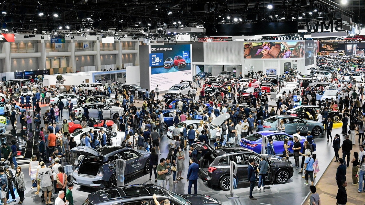 ตลาดรถปี 2568 หืดจับ