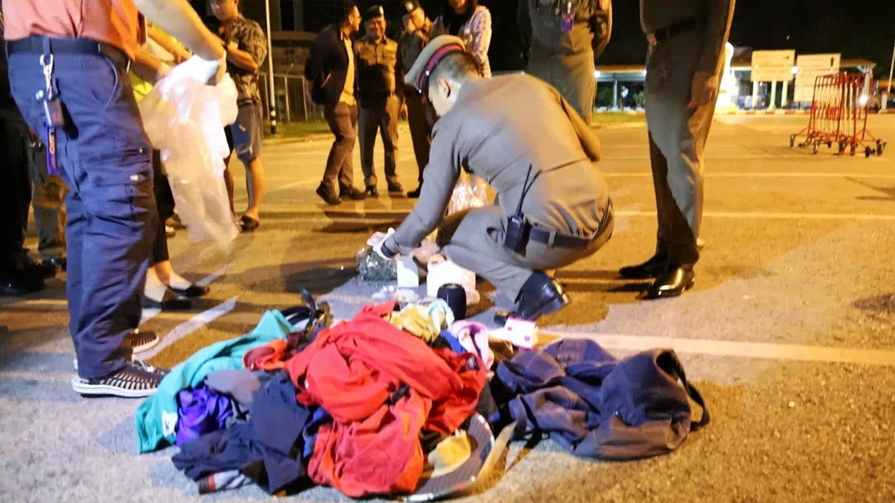 พบสารระเบิด กระเป๋าฝรั่ง สนามบินอุดรธานี รีดสอบชาวสวีเดน ก่อนปล่อยตัว