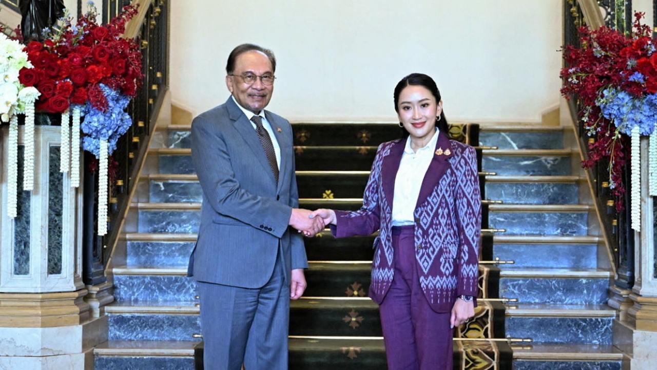 รับอาคันตุกะ 