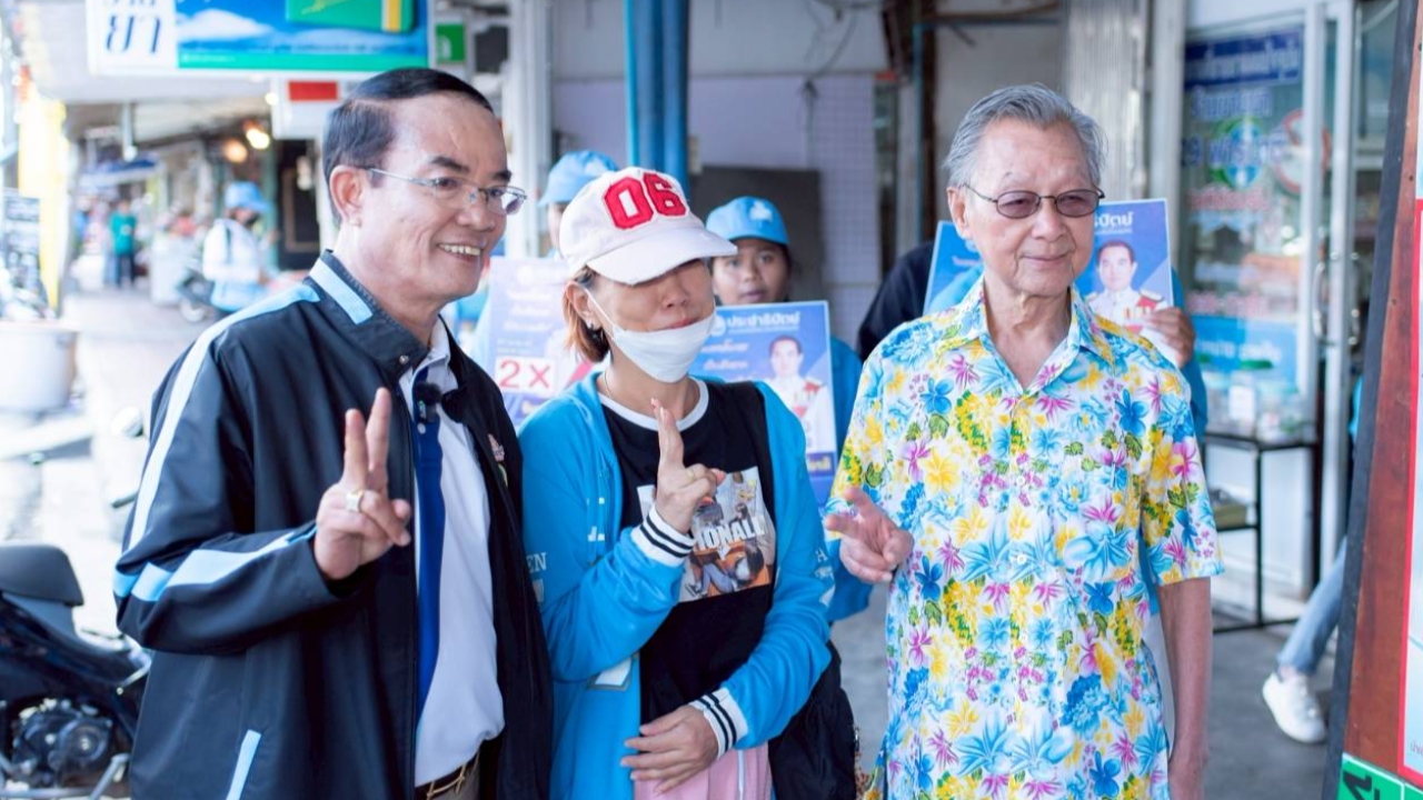 “ชวน หลีกภัย” ลงพื้นที่นครศรีฯ ช่วย “ชินวรณ์” หาเสียง วอนสนับสนุนคนดี