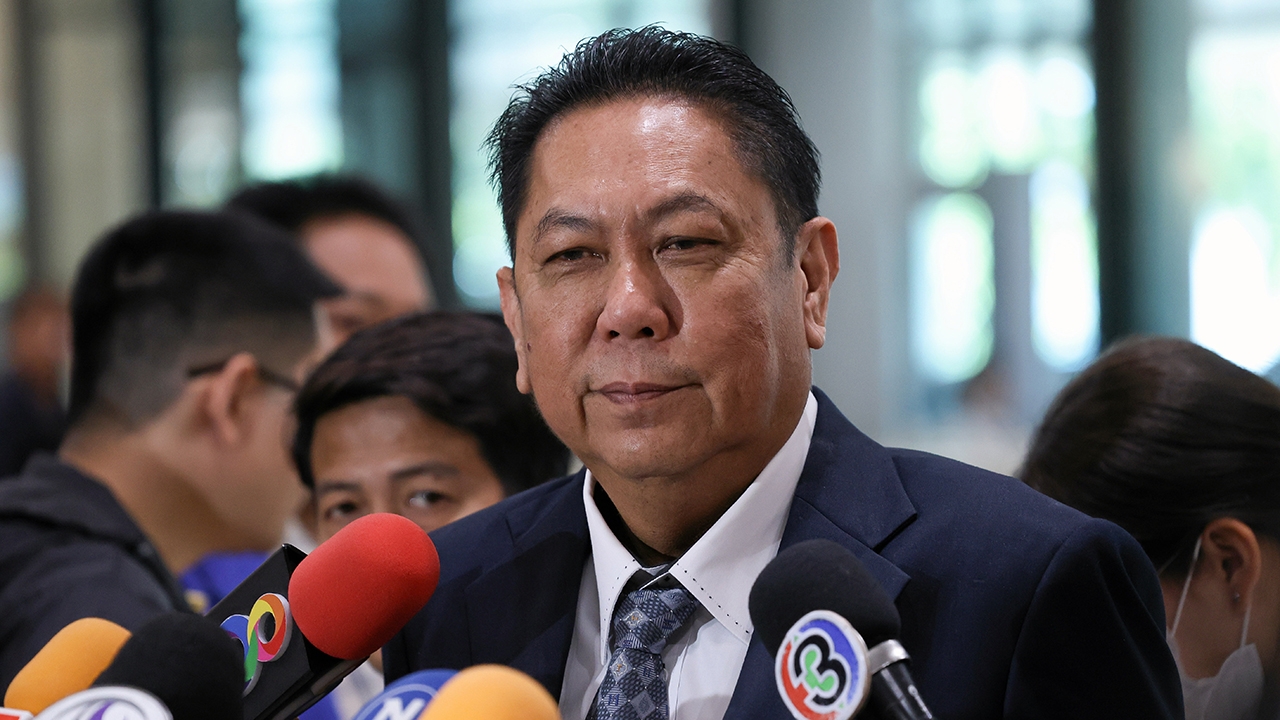 เปรียบเข้าวัด เพื่อไทย อวย เอ็นเตอร์เทนเมนต์คอมเพล็กซ์ เล่นสวนสนุก เสี่ยงกาสิโน