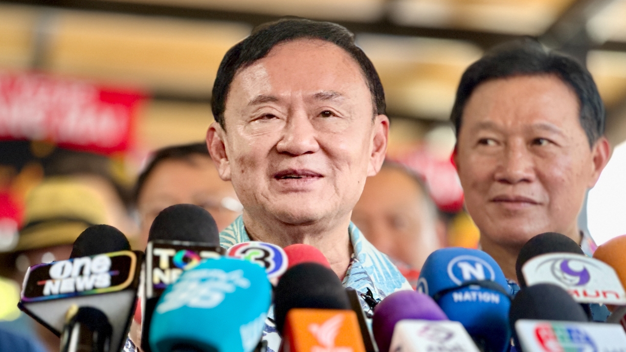 “ทักษิณ” ขอทุกคนมีความสุข ถึงเวลาต้องรวมกันเป็นหนึ่ง ย้ำปรับ ครม. อำนาจนายกฯ