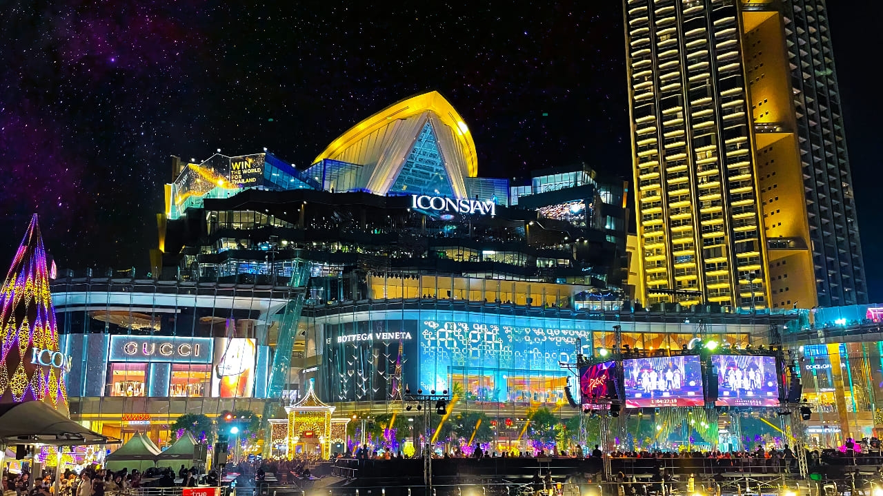 เปิดลายแทง 7 โลเคชันร่วมสมัย เที่ยวสงกรานต์ริมน้ำ ชวนไหว้พระ ทำกิจกรรม พร้อมเรือรับส่งฟรี