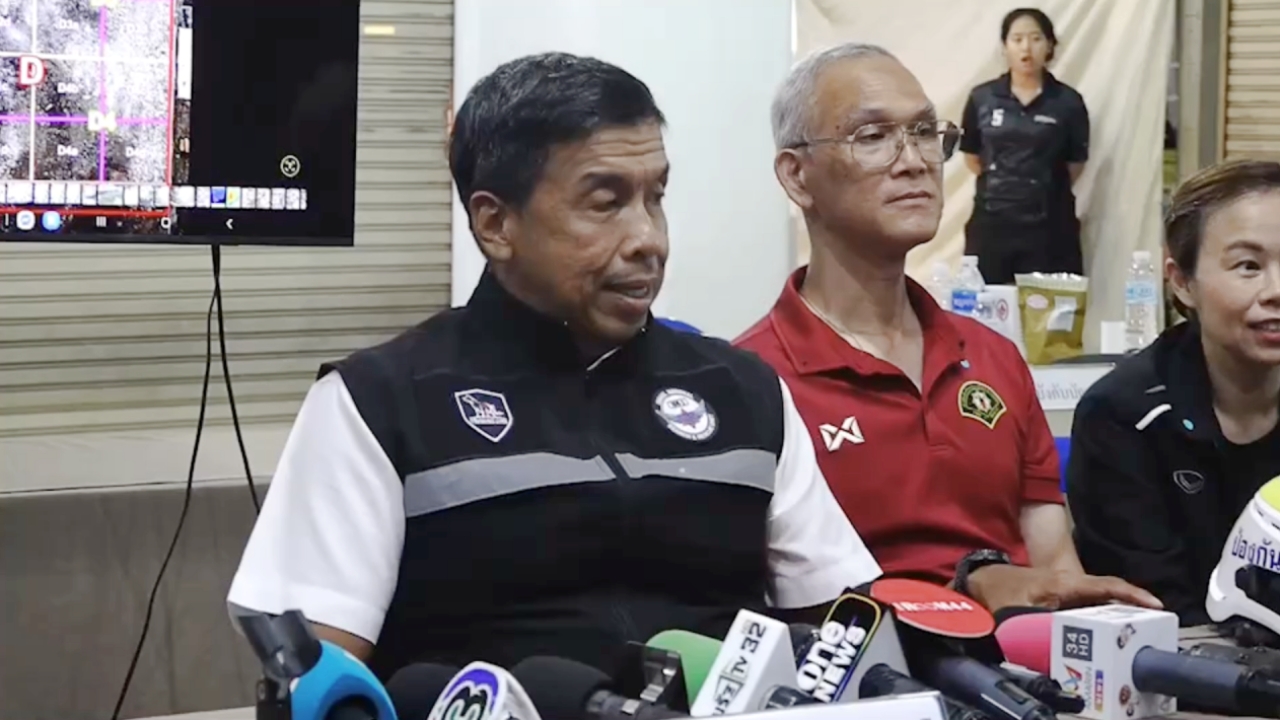 ผู้ว่าฯ กทม. ตั้งโต๊ะแถลง ยังไม่พบผู้รอดชีวิตเพิ่มเติม หลังพบสัญญาณขอความช่วยเหลือช่วงเช้า