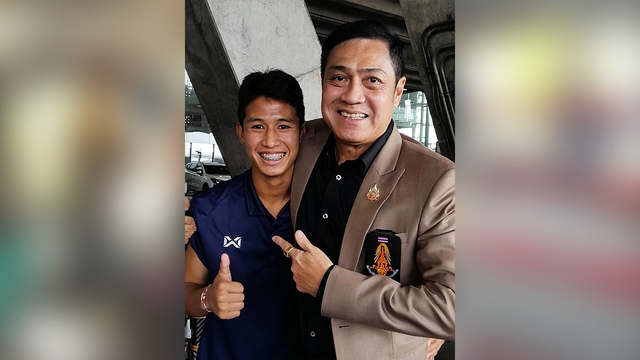 "ปิยะพงษ์" เคลื่อนไหวทันที หลัง "ทีมชาติไทย U17" ถึงไทย หลังแพ้ 3 นัดรวด เอเชียน คัพ
