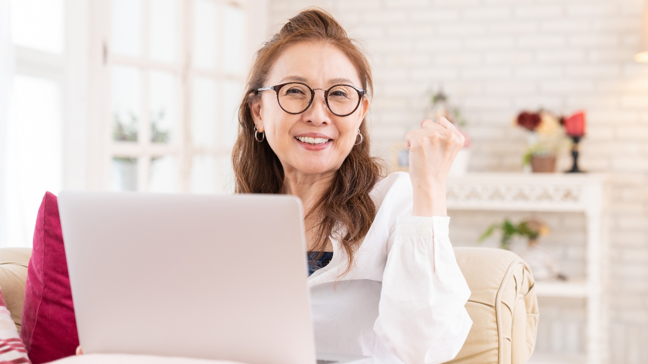 7 อาชีพน่าจับตาของผู้สูงวัย เสริมทักษะด้วยเครื่องมือดิจิทัลและ AI