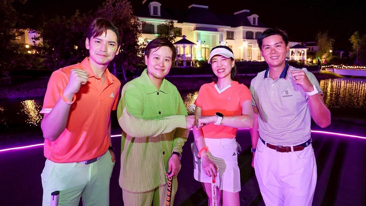โรบินส์วูด กอล์ฟ คลับ จัดกิจกรรม “Neon Night @The Par 3”