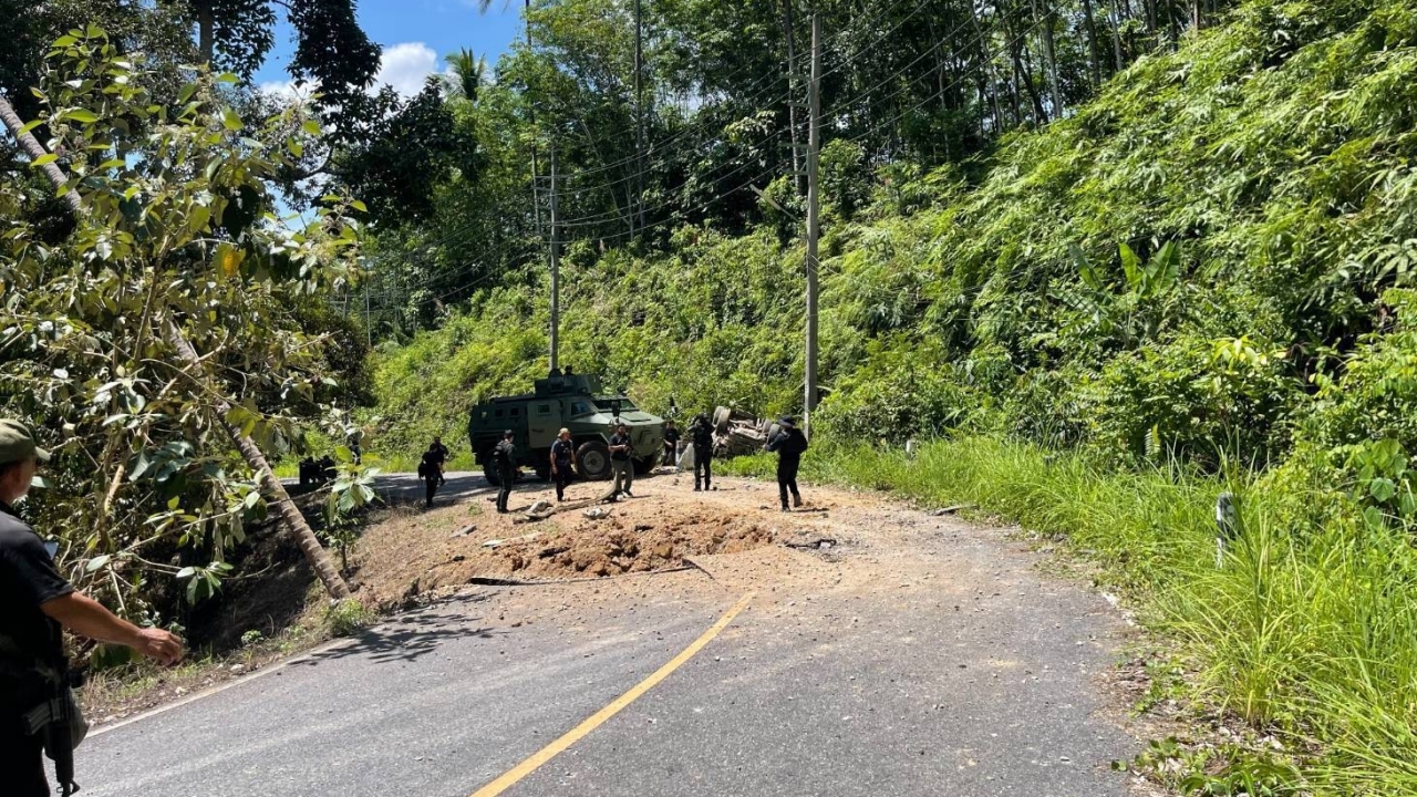 “บึมยะลา” วางระเบิดรถยนต์หุ้มเกราะ ตำรวจ ตชด. ดับ 2 นาย สาหัสอีก 1 นาย