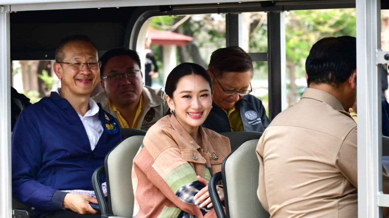 “แพทองธาร” ถึงสกลนคร แนะโปรโมตท่องเที่ยวเวลเนส ดึงคนมาเที่ยวอีสาน