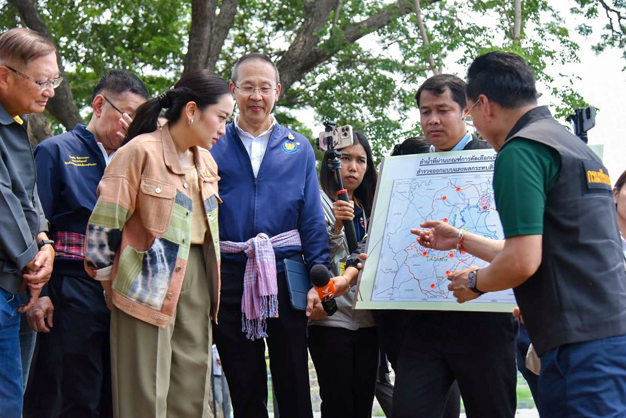 นายกรัฐมนตรีลงพื้นที่ติดตามแผนพัฒนาบึงหนองหาร เดินหน้าฟื้นฟูแหล่งน้ำเสริมความมั่นคงด้านน้ำ