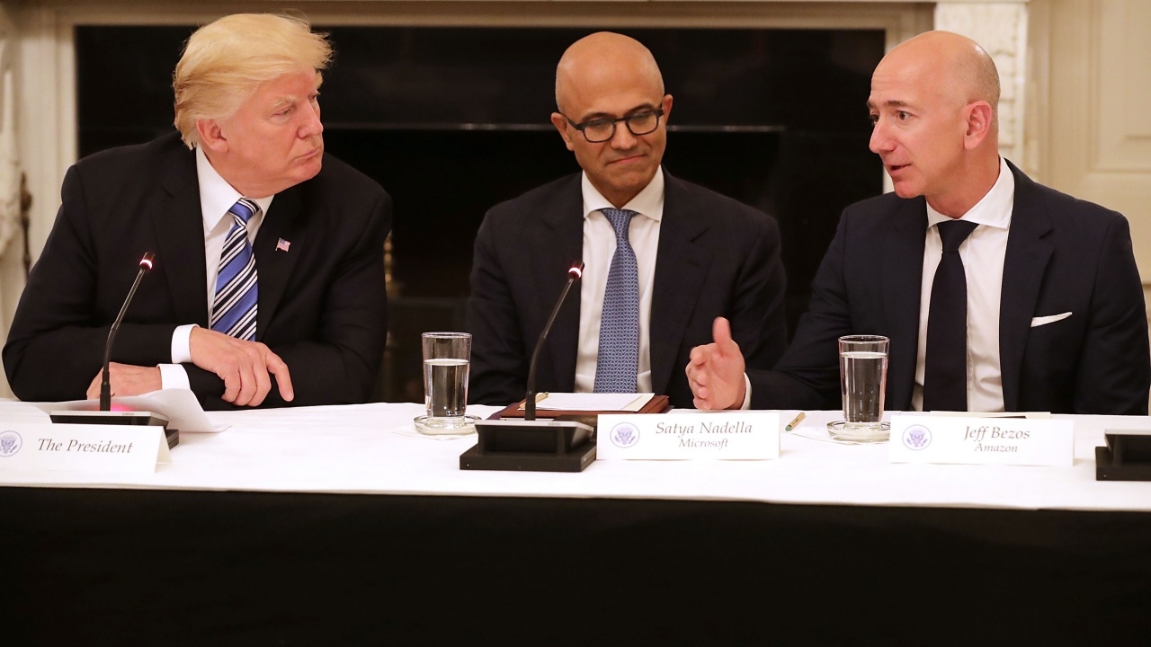 ทรัมป์โทรเคลียร์ "เจฟฟ์ เบซอส" หลังแอมะซอนเตรียมแสดงราคาสินค้าบวกภาษีทรัมป์