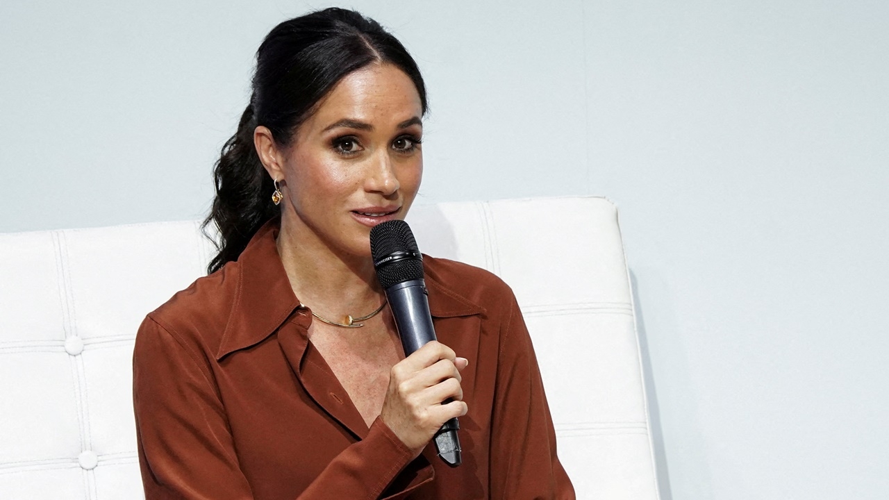 เผย เมแกนยังใช้ตำแหน่ง HRH ส่งของขวัญส่วนตัว แต่อาจไม่ผิดข้อตกลง