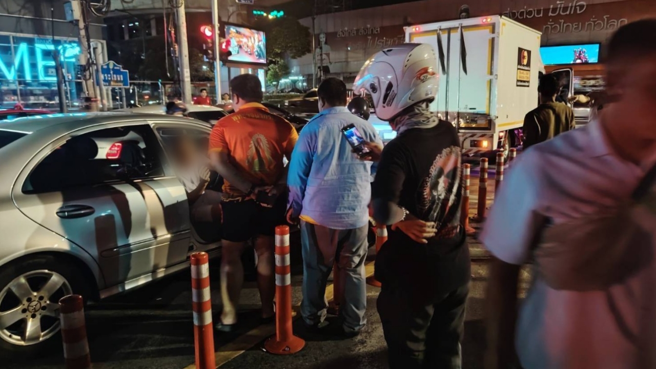 อดีตบิ๊กตำรวจชนแล้วหนี ปัดเมาขับ อ้างไม่จอดเพราะกลัวรถติด ขอรับผิดชอบทุกอย่าง