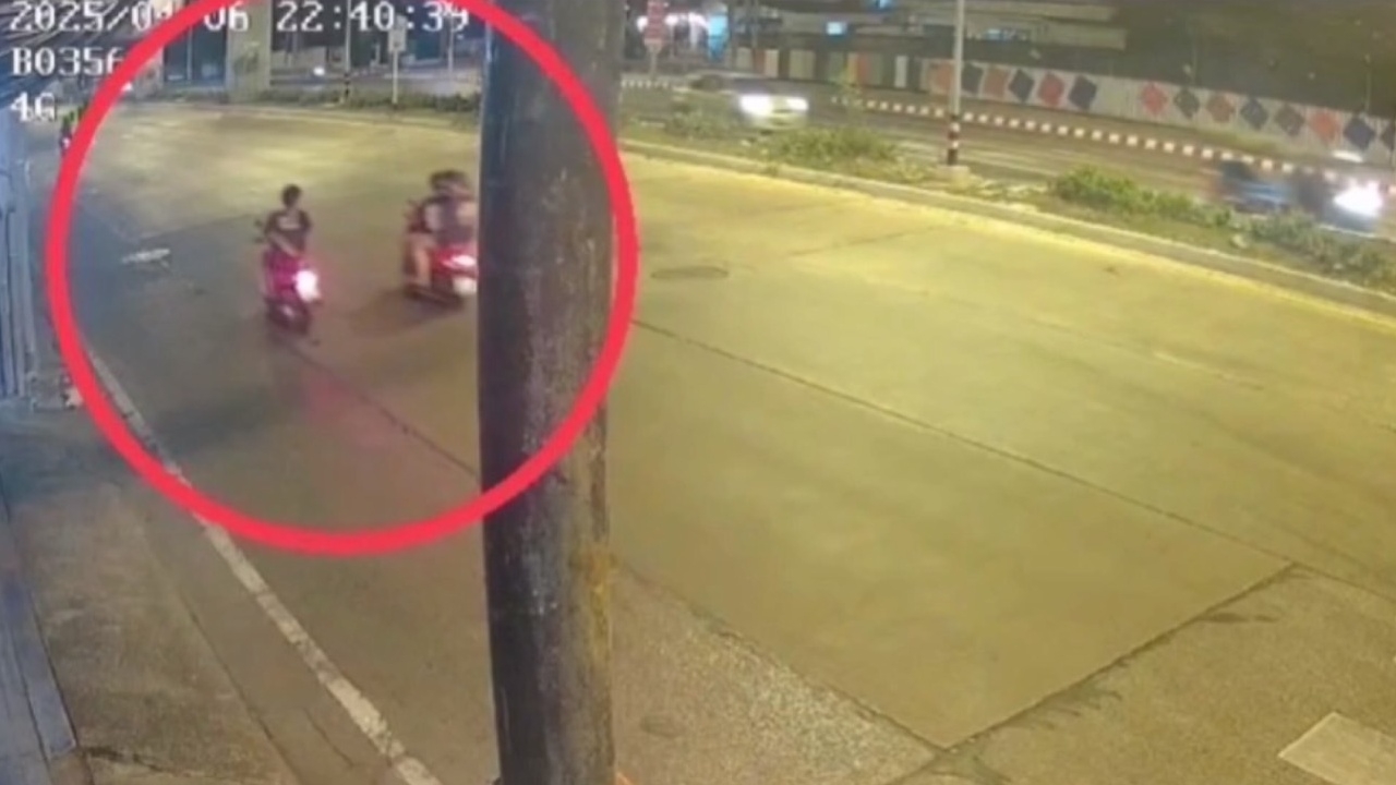 โจ๋ 14 ห้าว ยกปืนขู่แก๊งนักข่าว พ่อแม่หิ้วปืนปลอมมอบตัว อ้างลูกสำนึกผิดไปบวชเณร