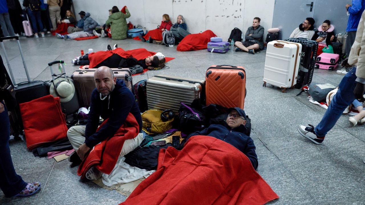 ไฟดับใหญ่ สเปน-โปรตุเกส เริ่มคลี่คลาย สเปนไฟมาแล้ว 99%