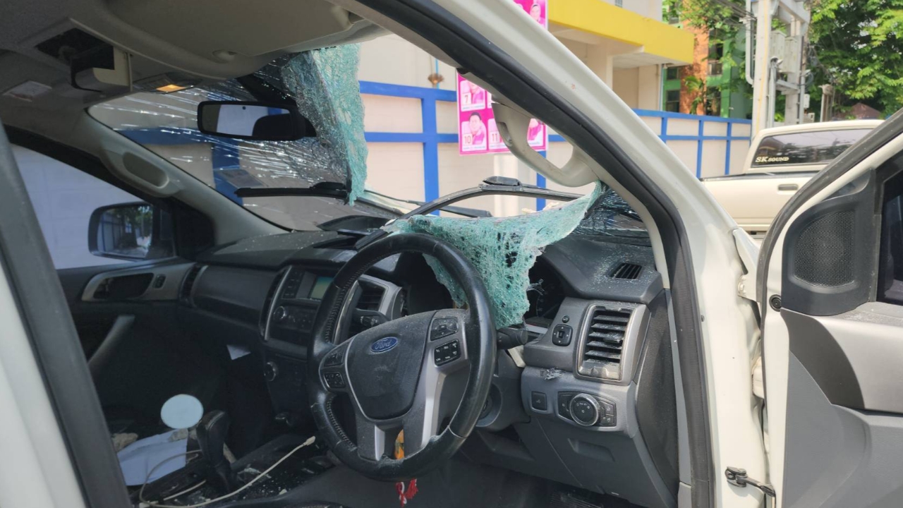 แขวงทางหลวง แจงแผ่นปูนร่วงใส่กระบะ ถ.พระราม 2 เกิดจากสะพานตัวเก่า