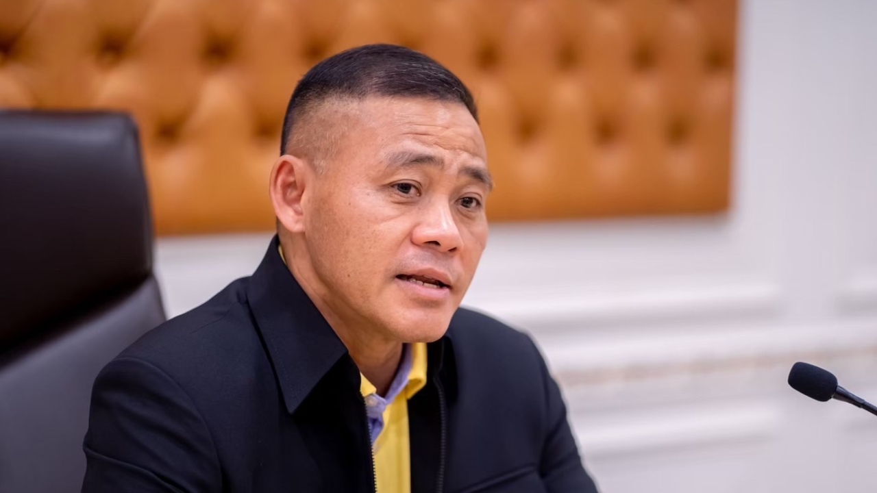 กอ.รมน. แจง หน่วยงานดำเนินคดี ม.112 “พอล แชมเบอร์ส” ได้