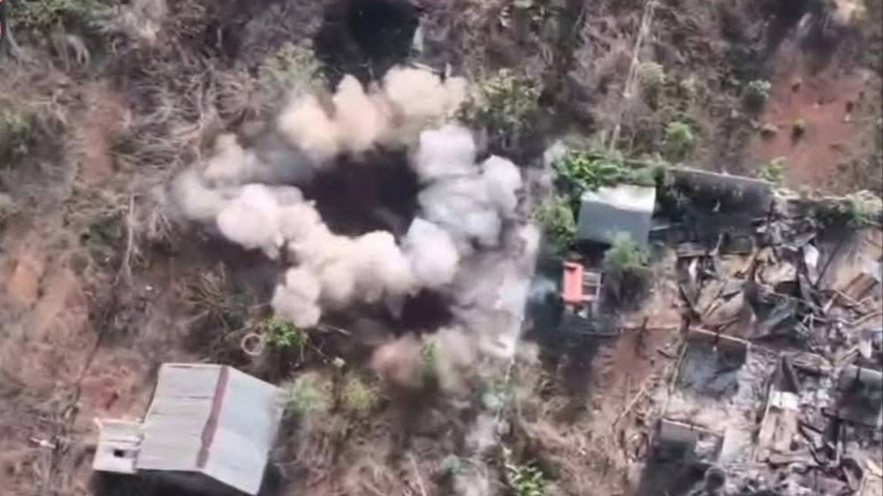 แหลกเป็นจุณ กะเหรี่ยงแดงส่งโดรนทิ้งระเบิดค่ายทหารเมียนมา