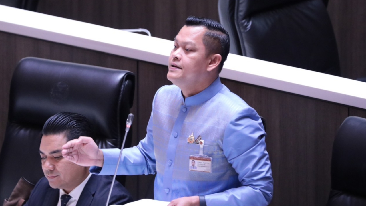 “ธนกร” วอนทุกฝ่ายหยุดขัดแย้งการเมือง ร่วมมือฝ่าวิกฤติ “กำแพงภาษีทรัมป์”