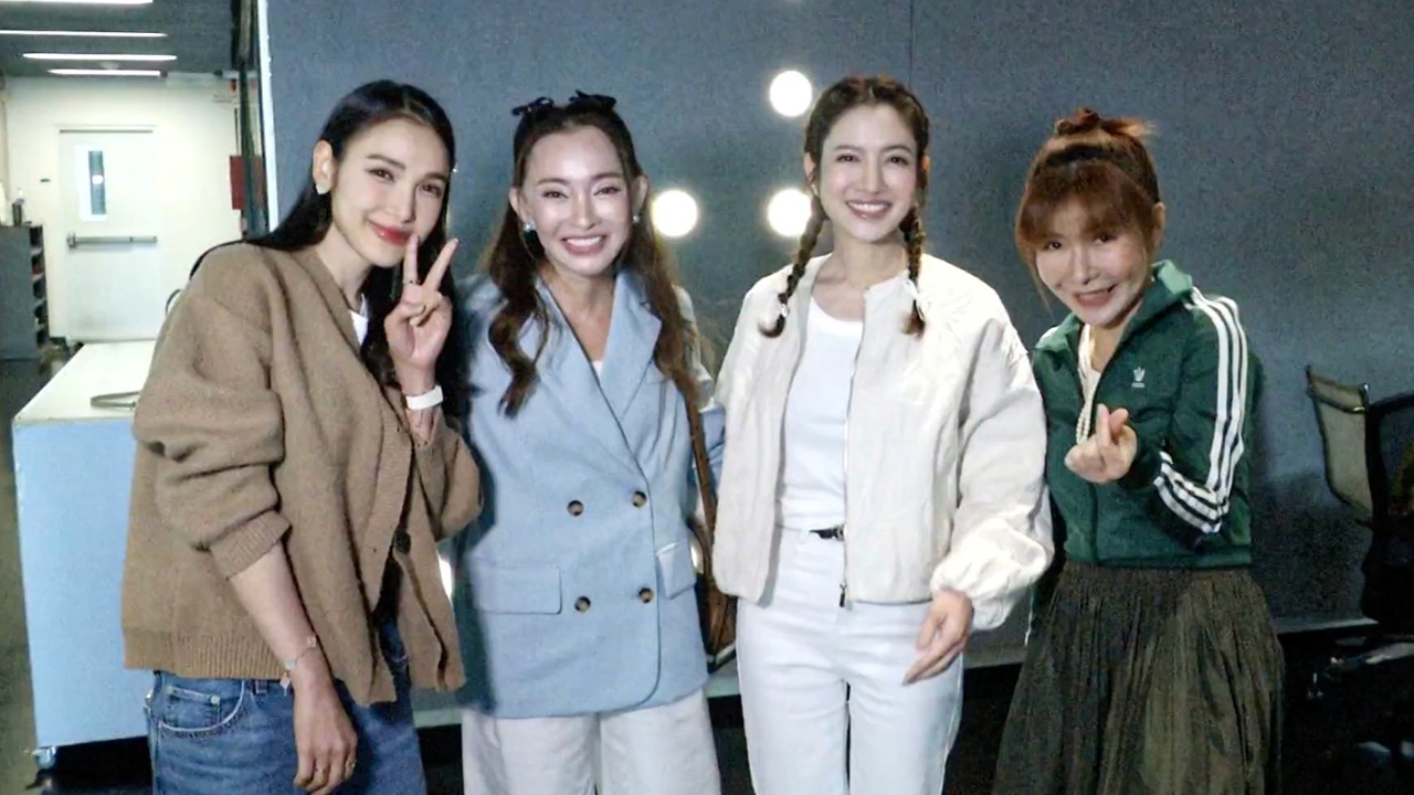 แพท ณปภา - แอฟ ทักษอร นำทีมอำลา แชร์ข่าวสาวสตรอง ออกอากาศวันสุดท้าย