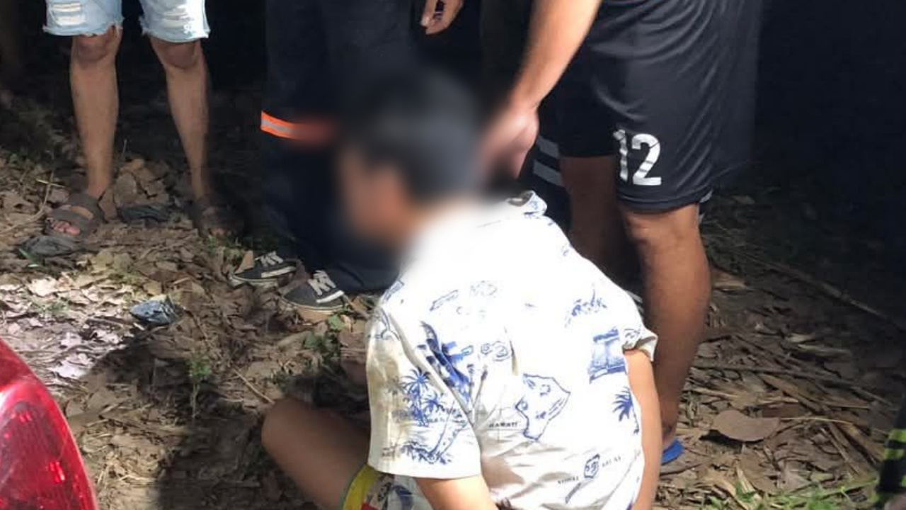 ตำรวจ สภ.ปาย ตามรวบแล้ว "ชายชาวจีน" ลักพาตัวเด็กหญิง 4 ราย ขึ้นรถเก๋ง