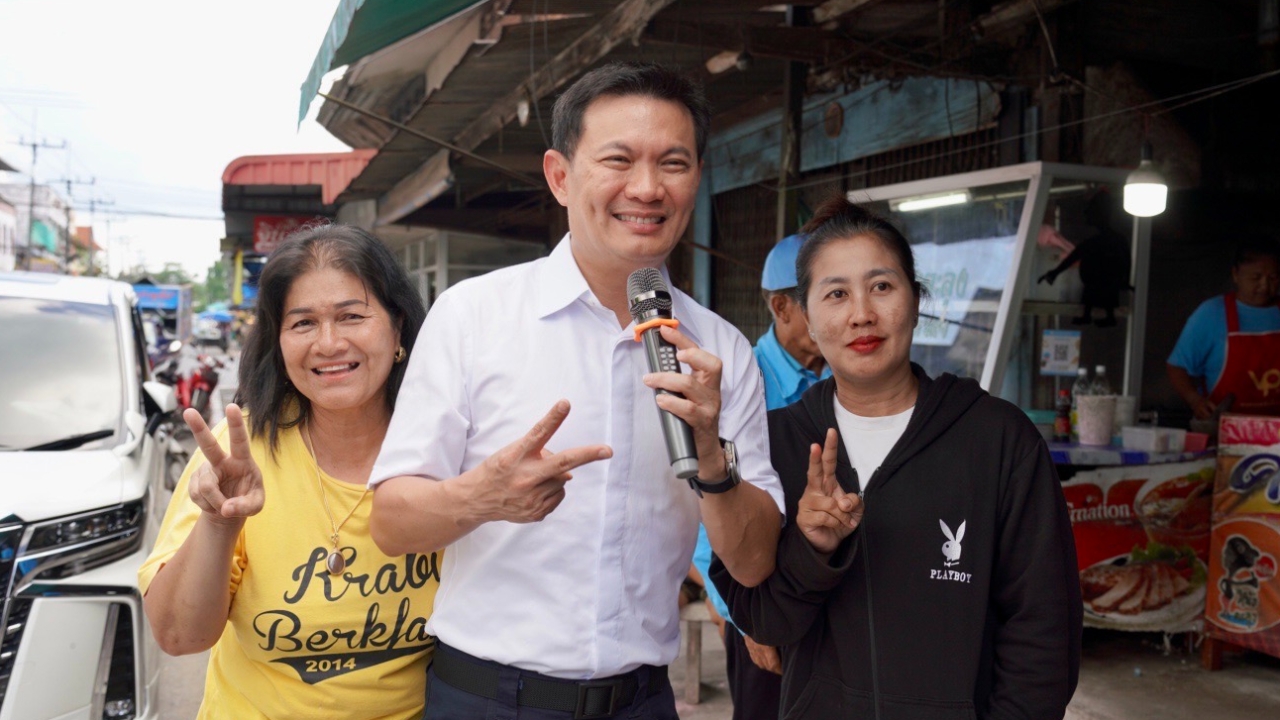 “ดร.เอ้” ช่วย “ชินวรณ์” หาเสียงเลือกตั้งซ่อม อ้อนชาวบ้านเลือกคนมีประสบการณ์