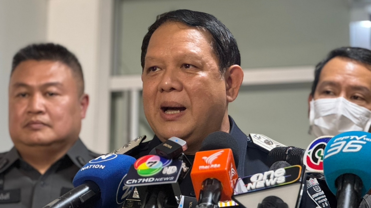 3 คนไทย มอบตัวดีเอสไอ ยันไม่ได้เป็นนอมินี บ.ไชน่า เรลเวย์ฯ