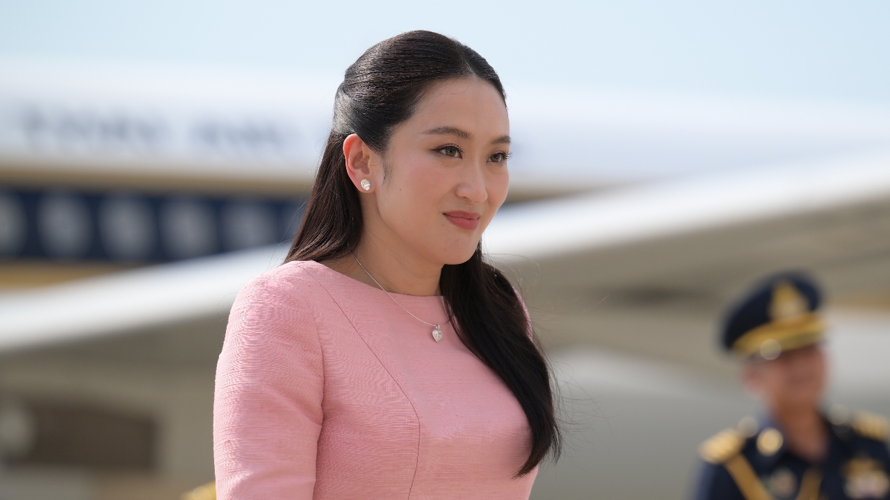 “อิ๊งค์” ถึงไทยปิดห้องคุย “จิราพร-ผบ.ตร.” รูดซิปปากปมปรับ ครม.-เจรจาภาษีทรัมป์