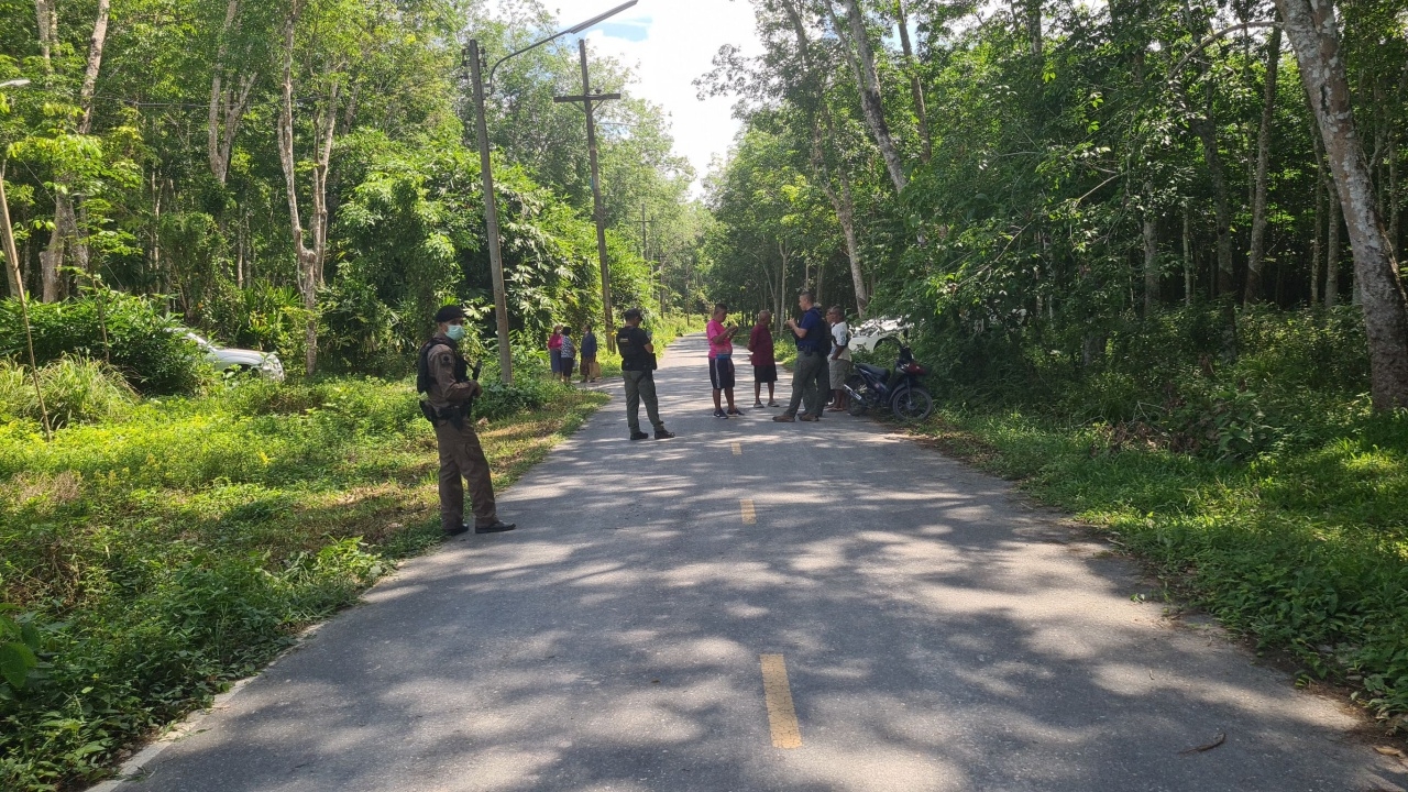 ผบช.ภาค 9 ลงพื้นที่สั่งการเร่งล่า 2 คนร้าย กระหน่ำยิงรถตำรวจขนคณะ "สามเณร"