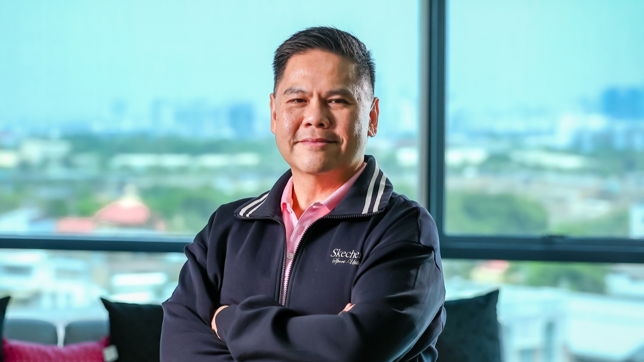 “ท็อป วราวุธ” ทายาทมังกรการเมือง รับไม่ได้เก่งเหมือนพ่อ แต่พร้อมทำงานทุกที่ (คลิป)