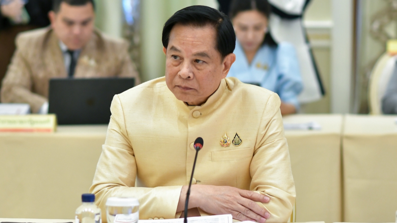 "พีระพันธุ์" ขอช่องลดภาษีน้ำมัน