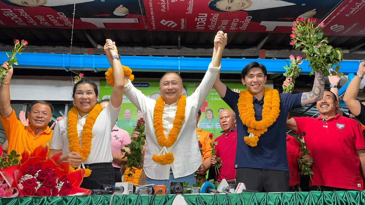 ผลเลือกตั้งนายกเทศมนตรีธัญบุรี บ้านหลีนวรัตน์คว้าชัย ยันไร้กระสุน คนชอบกินหญ้าหวาน