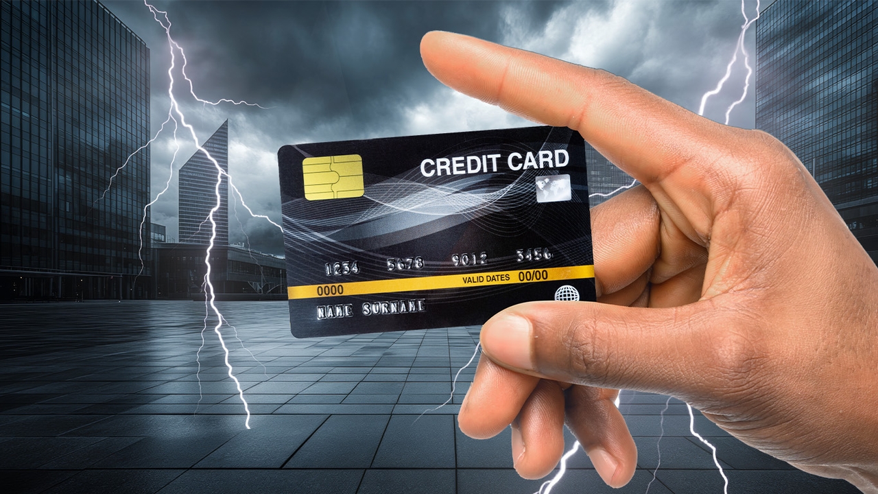 เทียบตาราง “จ่ายขั้นต่ำ” บัตรเครดิต เสี่ยงหนี้พุ่ง! หนี้นาน ไม่รู้ตัว 