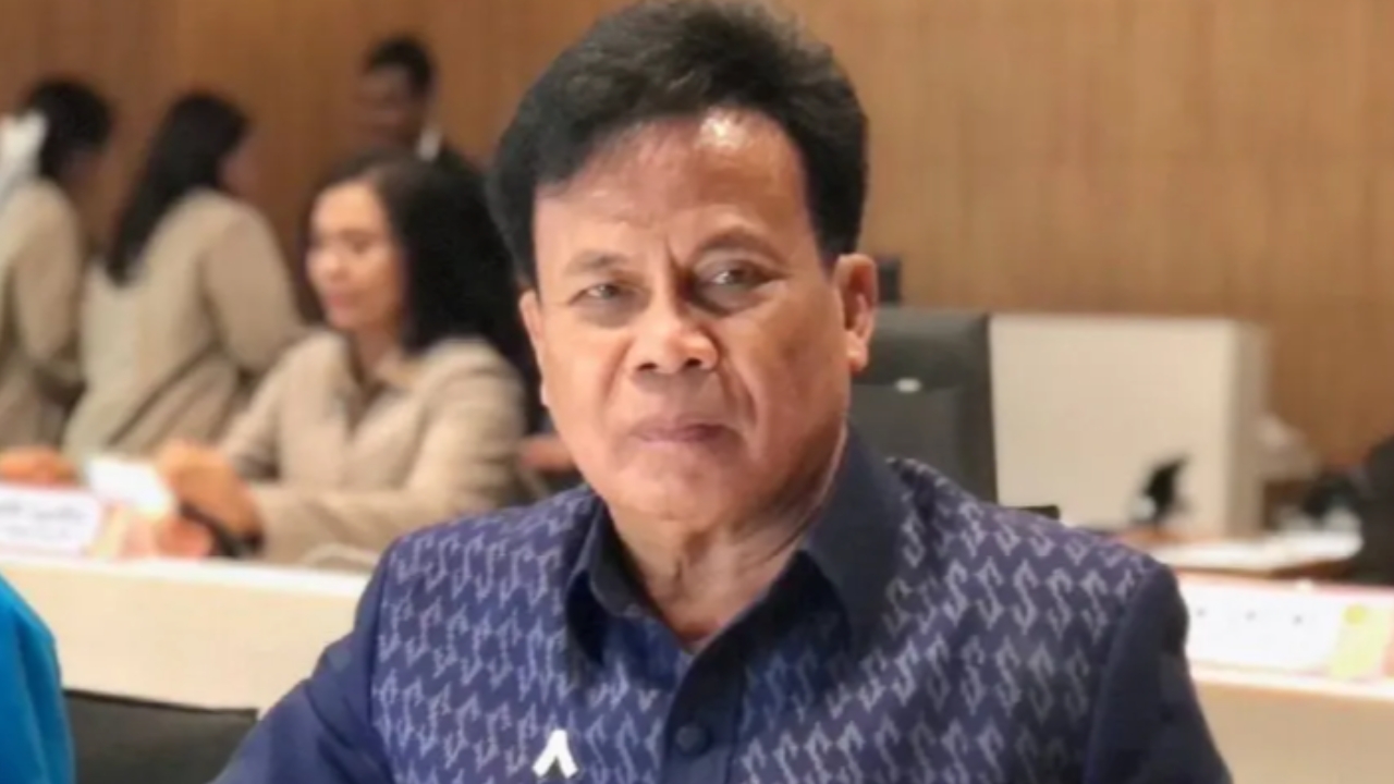 "สรชาติ" ไม่แน่ใจเกมการเมืองเล่นงาน หลัง กกต.เรียกสอบคดีฮั้วเลือก สว.