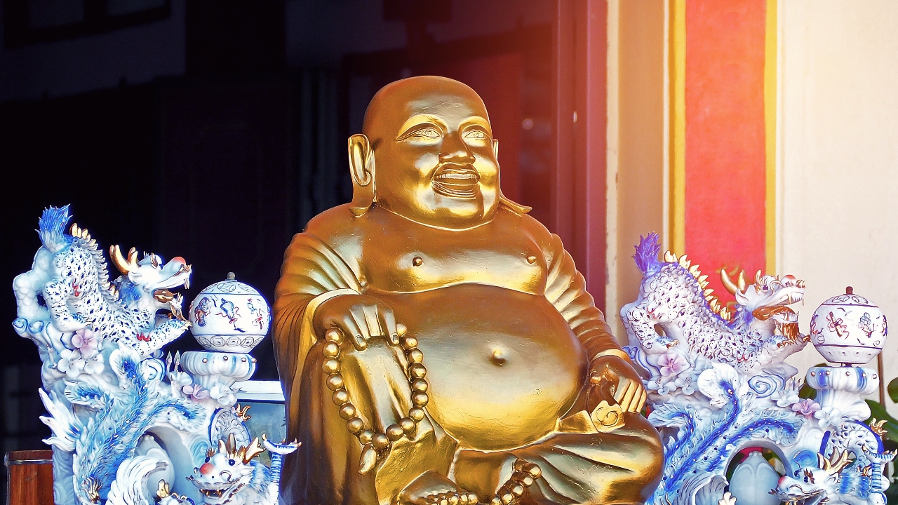 พระสังกัจจายน์ ช่วยเรื่องอะไร เปิดพุทธคุณมหาลาภ คาถา พร้อม 5 รุ่นนิยม