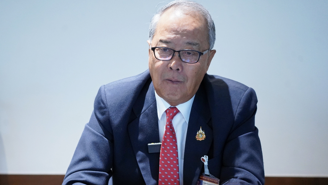 ยังไม่สรุปใช้ พ.ร.ก. หรือ พ.ร.บ. กู้เงิน 5 แสนล้าน หวั่นถูกยื่นศาล รธน. ตีความ