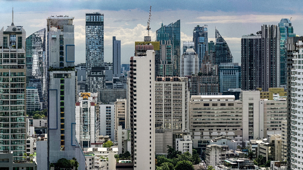 ผู้เชี่ยวชาญญี่ปุ่นเผย ตึกสูงในกทม. แกว่งตัวแรงจากแรงสั่นสะเทือนระยะไกล คล้ายที่ญี่ปุ่น 14 ปีก่อน