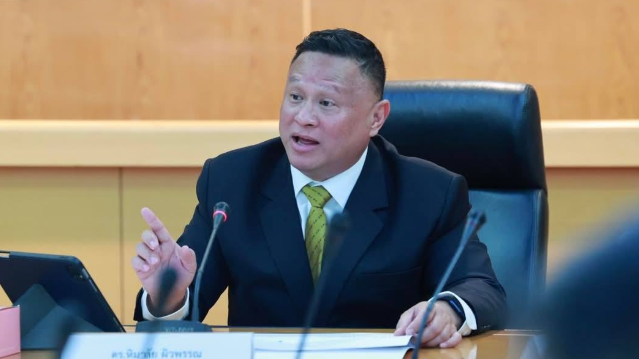 “เสธ.หิ” เชื่อ “พีระพันธุ์” ไม่ผิดปมแจกถุงยังชีพ พร้อมเล่าเหตุการณ์ละเอียดยิบ