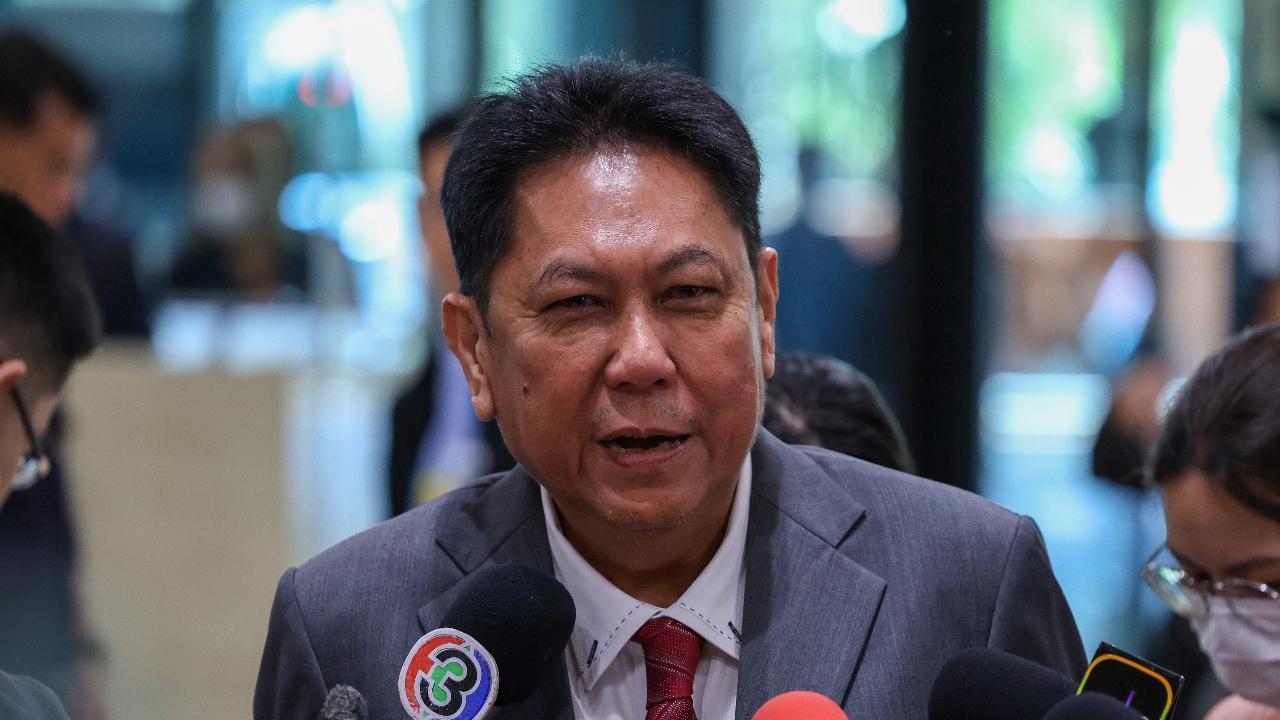 ถกงบประมาณ 69 ฝ่ายละ 20 ชม. เพื่อไทยไม่กังวลปมชั้น 14 เชื่อทนาย “ทักษิณ” แจงได้