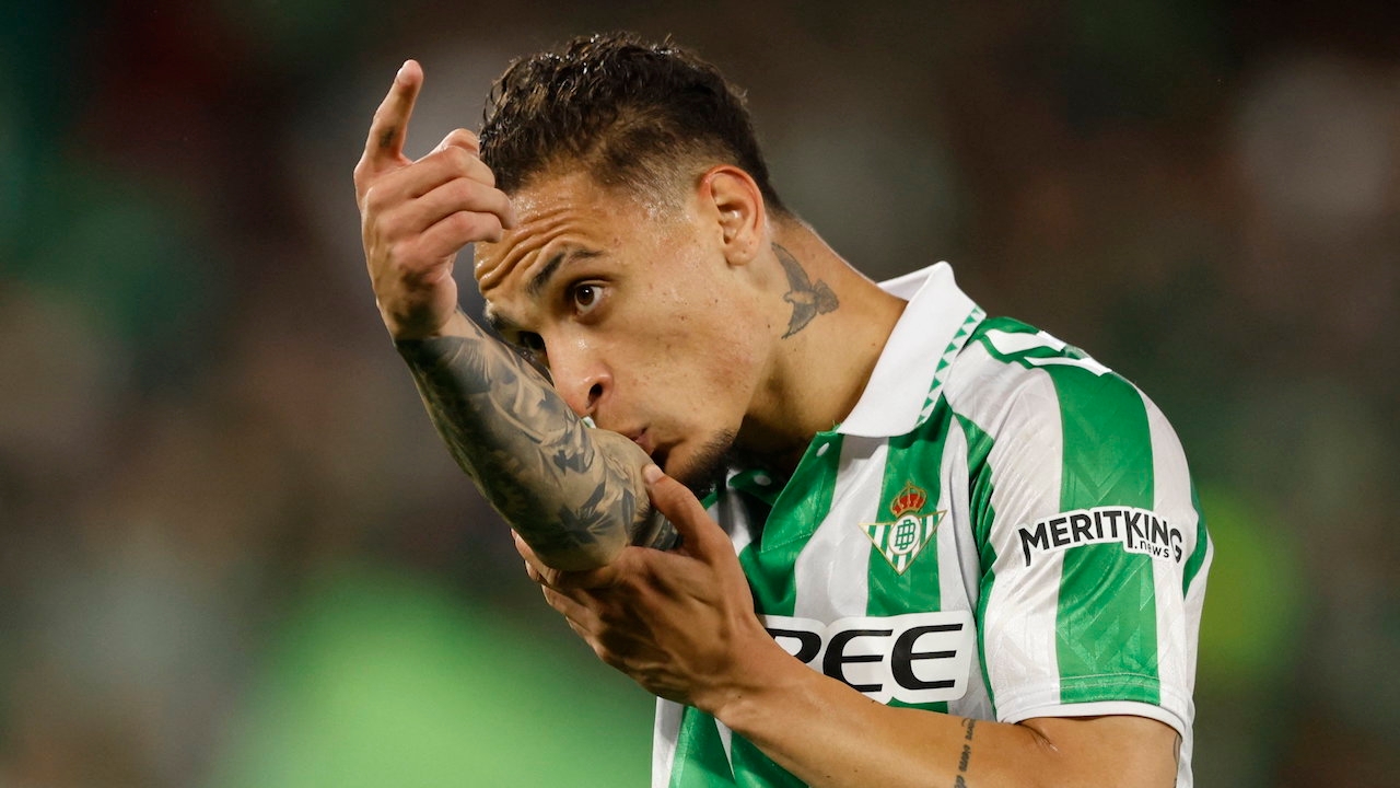 ไร้เบติส สื่อดังเผยชื่อ 2 ยักษ์ยุโรป จ้องสอย "แอนโทนี" จาก "แมนยูฯ" มี 1 ทีมอยู่ใน "พรีเมียร์ลีก"