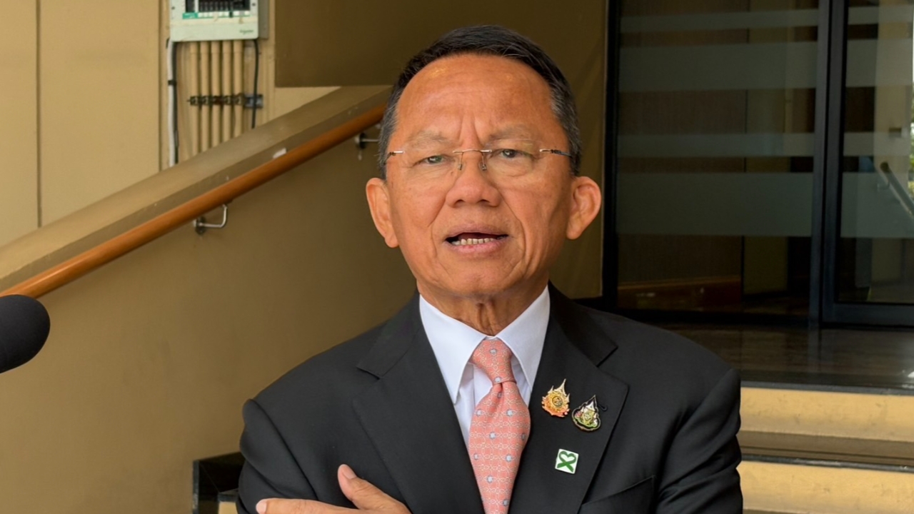 งงข่าวพักงาน 2 หมอปมชั้น 14 “สมศักดิ์” ถามเอามาจากไหน แพทยสภายังไม่ได้ประชุม