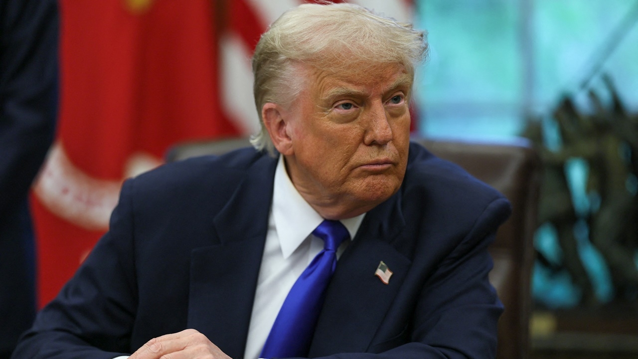 ทรัมป์อ้าง ฮูตียอมหยุดโจมตีเรือแล้ว สหรัฐฯ เตรียมระงับถล่มเยเมน