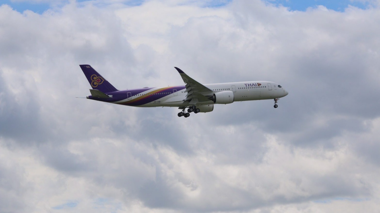 "การบินไทย" ปรับเส้นทางบิน เลี่ยงพื้นที่ขัดแย้งในเอเชียใต้ กระทบบางเที่ยวบินอาจล่าช้า