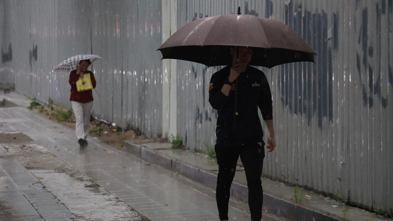 อุตุฯ ฉบับ 1 เตือนไทยตอนบน ระวังพายุฤดูร้อน 9-12 พ.ค.นี้ ภาคใต้ฝนหนัก 
