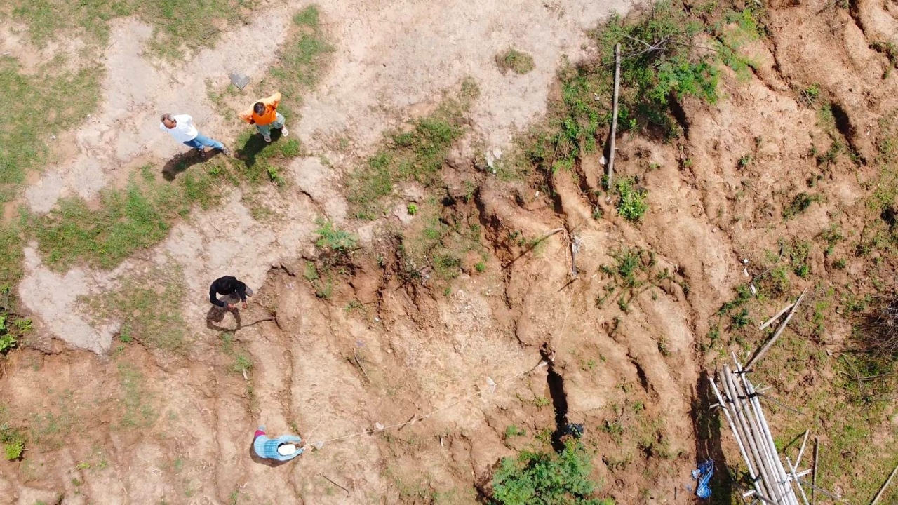 พบกะโหลกโบราณ 3 หัวโผล่ริมตลิ่งน้ำมูล หลังพบก่อนหน้านี้แล้ว 1 จุด