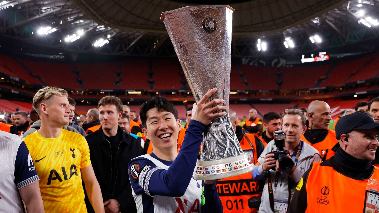 สิ้นสุดการรอคอย ปีแห่งการปลดล็อก: เมื่อเหล่าอันเดอร์ด็อกของอังกฤษ ผงาดคว้าแชมป์